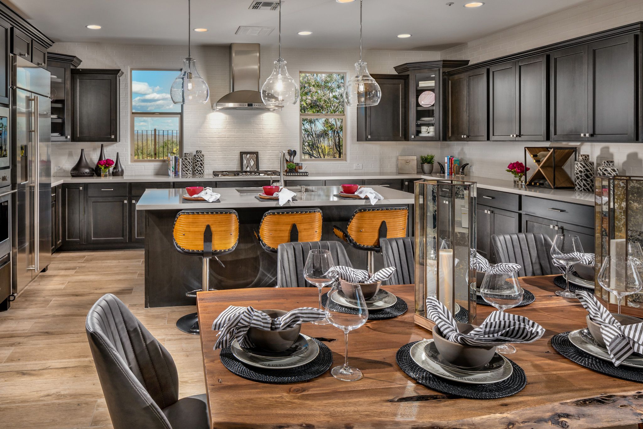 Trilogy_Verde_River_Ironwood_Model_Kitchen